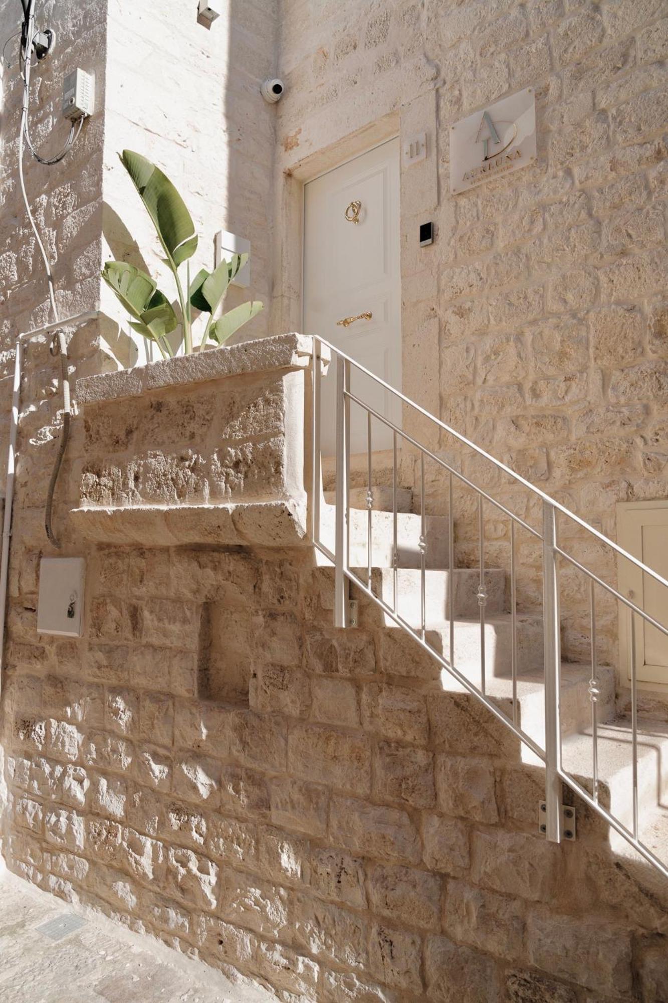 Aurluna Luxury Suites Bari Exterior photo
