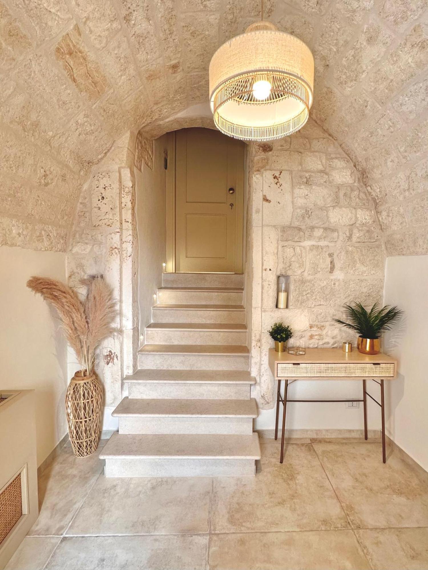 Aurluna Luxury Suites Bari Exterior photo