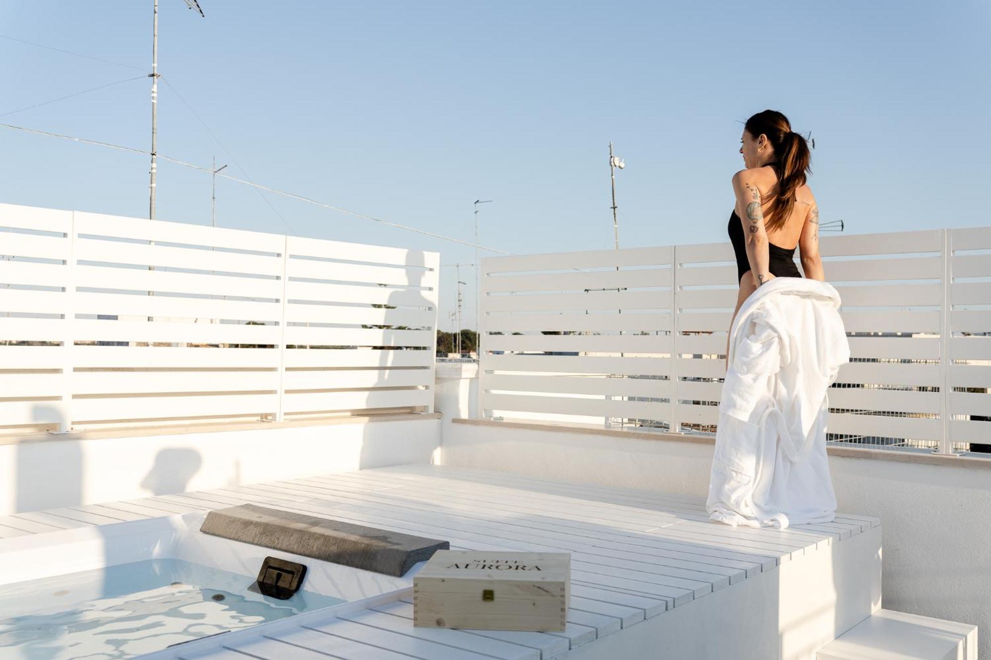 Aurluna Luxury Suites Bari Exterior photo