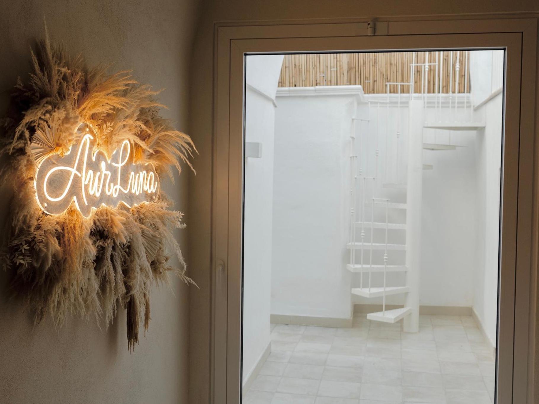Aurluna Luxury Suites Bari Exterior photo